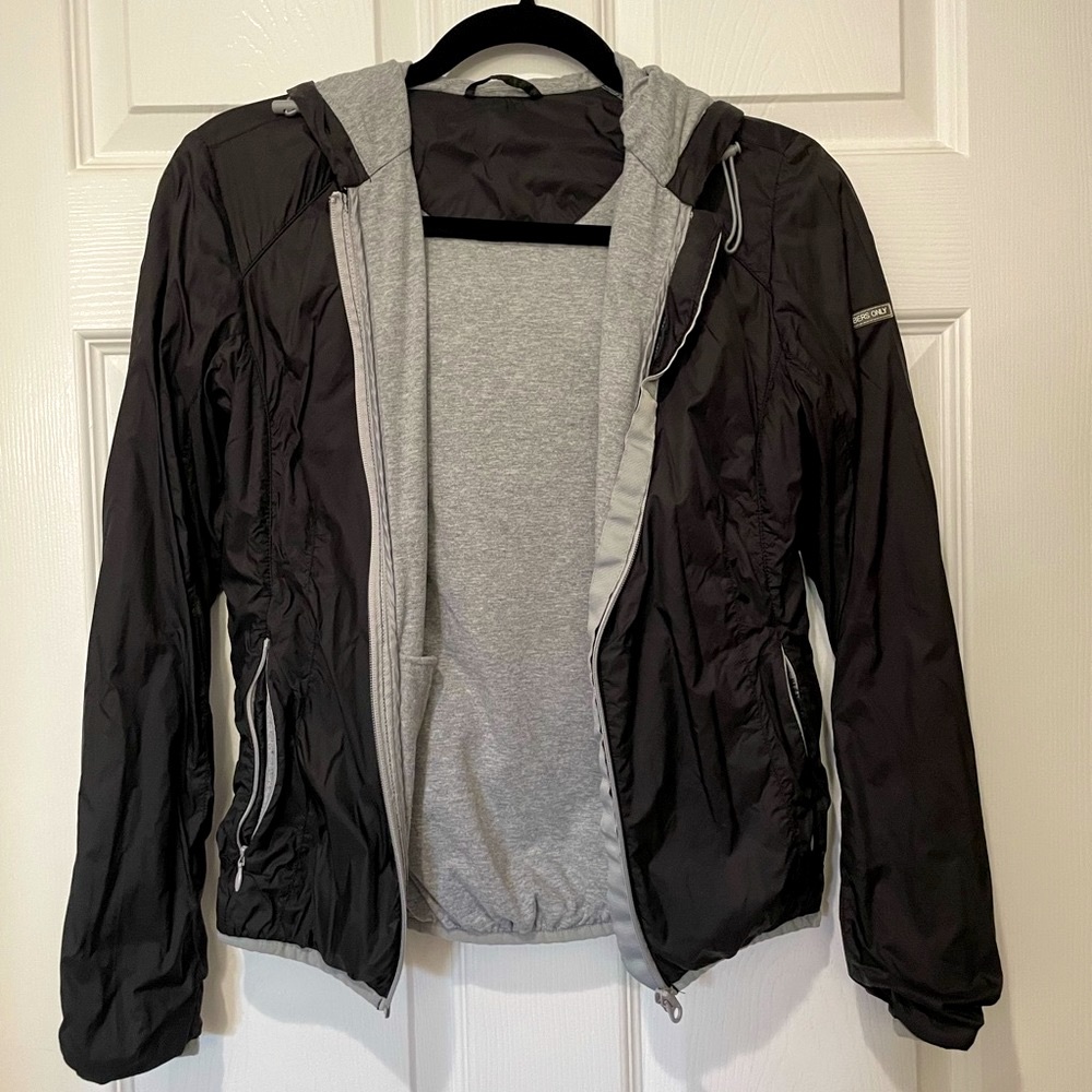 Member’s only jacket